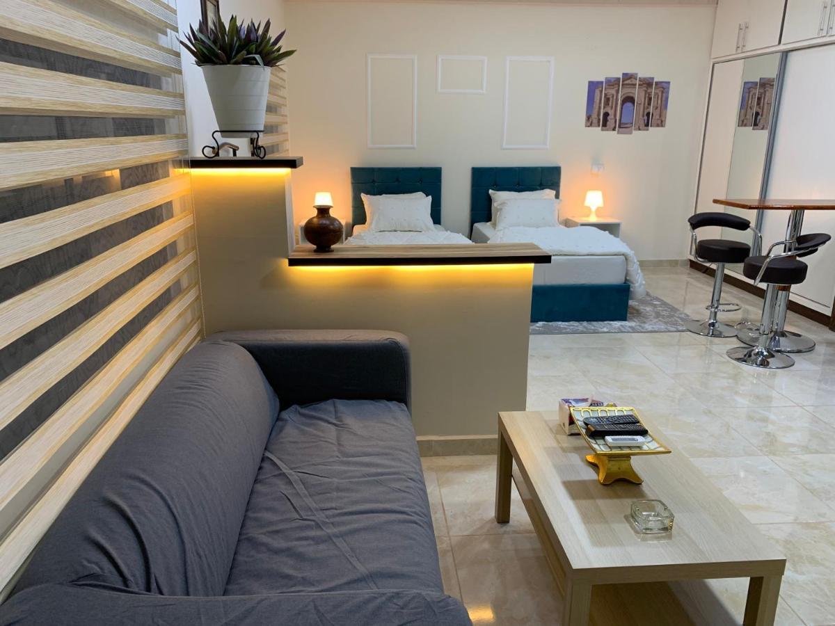 Apartamento Tayoon Host Jarash Exterior foto