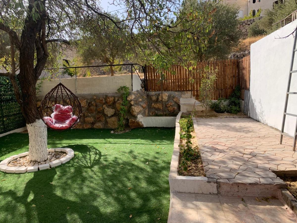Apartamento Tayoon Host Jarash Exterior foto